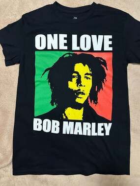Zion Rootswear Bob Marley One Love Graphic T-Shirt Size Small